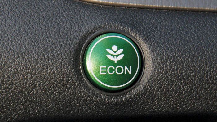 Υπάρχει το επιτυχημένο ECON mode της Honda, το οποίο βοηθά στην ελαχιστοποίηση της κατανάλωσης καυσίμου.